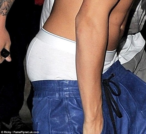 Justin Bieber ass photos