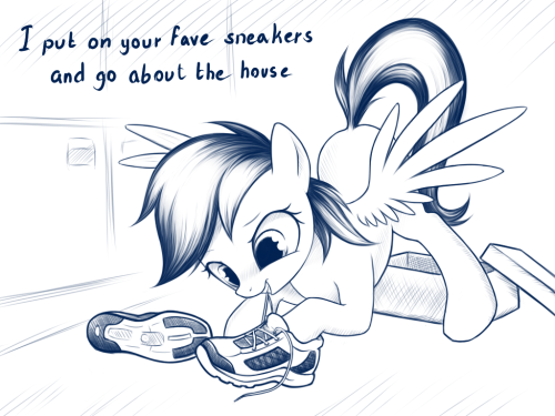 scoot-scootaloo:  magicandpageantry:  Dash being a creep, courtesy of rainbow  Scootaloo voice: “I do the same thing to her…”  oO;;Does anyone know if this artist has a Tumblr account? I love their style <3