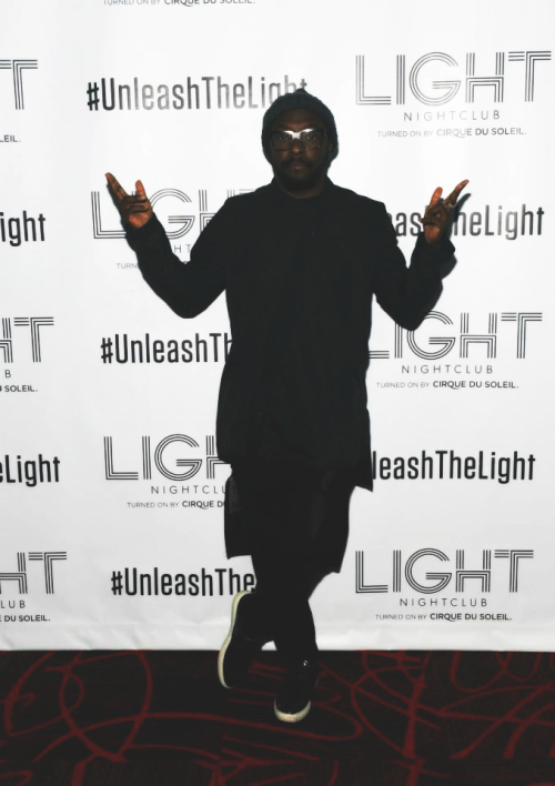 will.i.am performing at The Light Vegas {½}