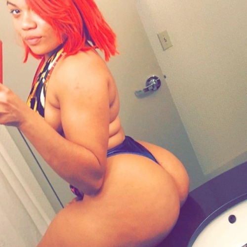 dabootysquad:  @karmelasweetz 