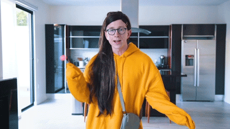 potatotots: tyleroakley: (via “Halloween Costumes for 2018″) That strut in on fleek!!
