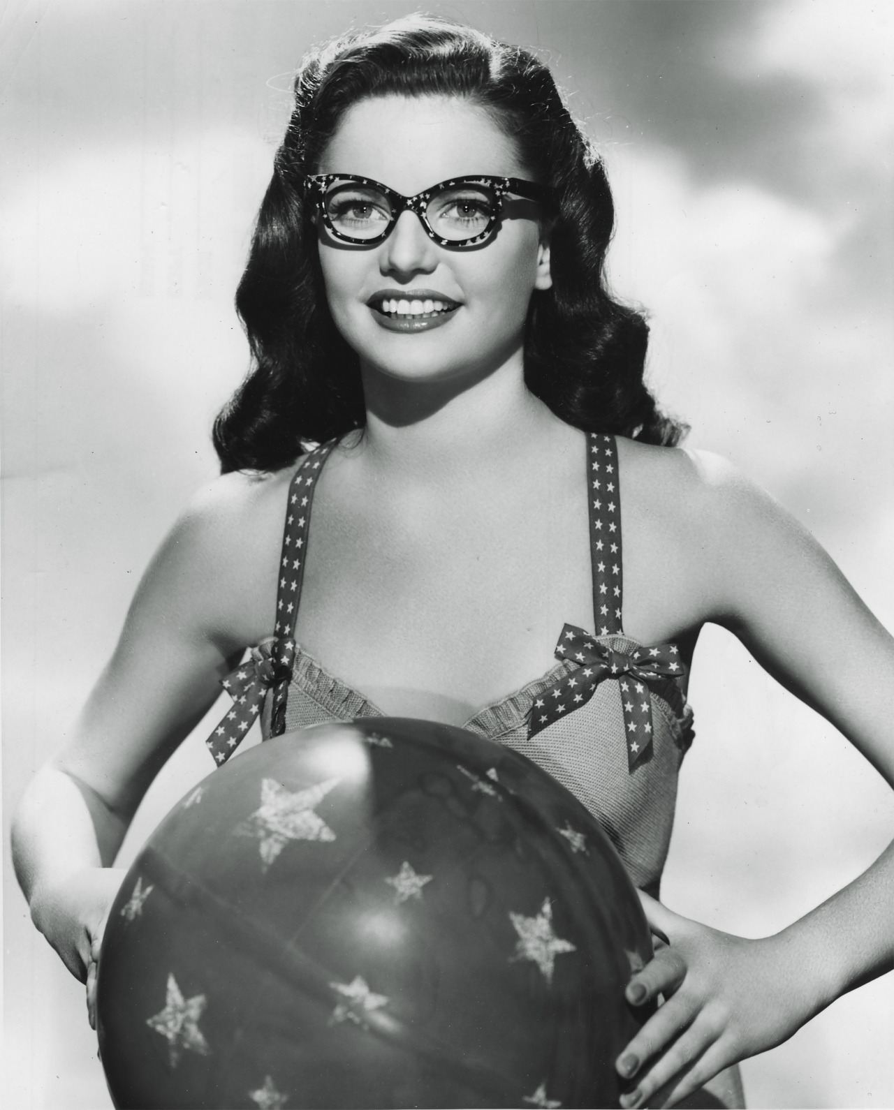 jeanjeanie61:Geraldine Brookshttp://vintage-erotica-forum.com