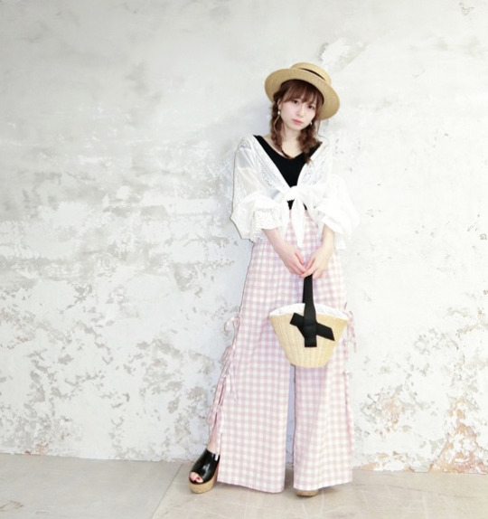 黒坂 優香子 Explore Tumblr Posts And Blogs Tumgir