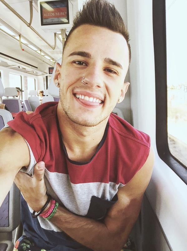 sinclair1987:  vergasyfetichesgay:  colungafrank:  Izan Loren pics  - July 2015