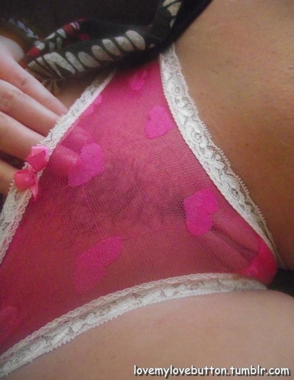lovemylovebuttons:  lovemylovebutton:  Wank with me Wednesday! :)  http://lovemylovebuttons.tumblr.com/