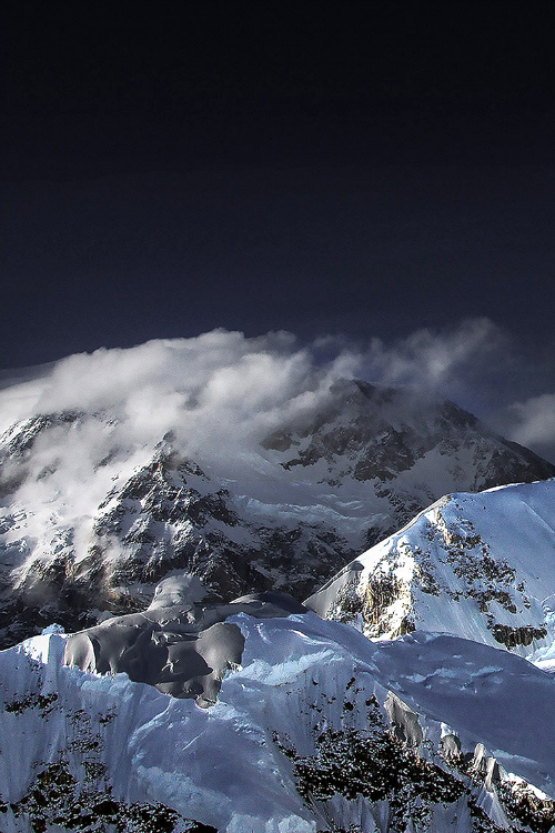 compassum:  expressions-of-nature:  Denali National Park | Alaska USA | Val Guzman 
