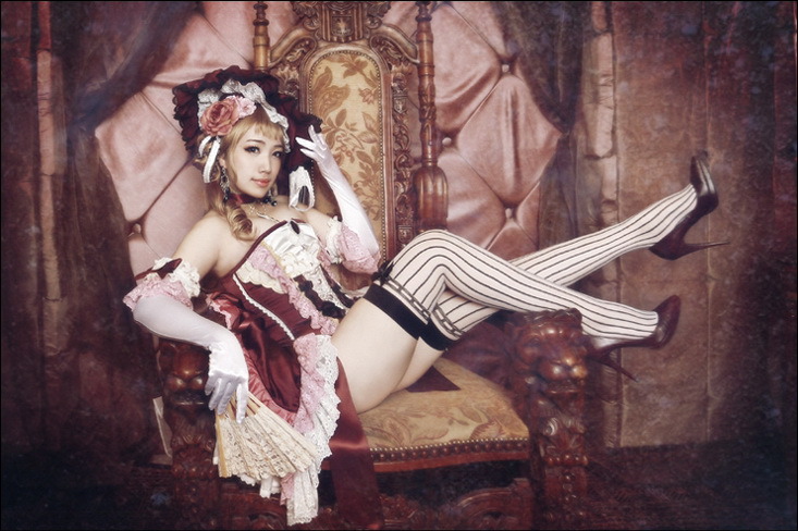 hotcosplaygirl:  Cosplay girlCosplay girl Twitter