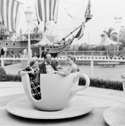 waltyensid:  Walt Disney with his wife Lillian and daughter Diane in Disneyland c. 1955 