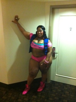 bbwbounty:  iluvbbwass:  #iluvbbwass   Loving