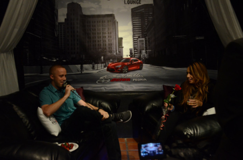 villegas-news:  Pictures of Jasmine’s live interview at 101.5