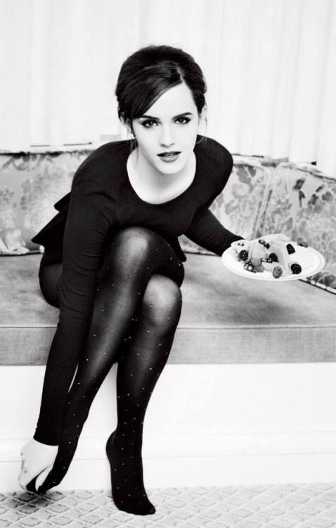 bestpantyhose:  Emma Watson!
