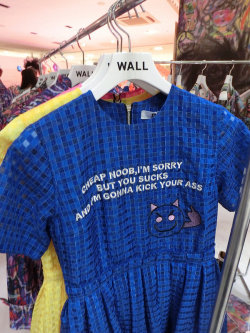 onvavoirr:  beesmygod:  please buy me this  this gets 100% funnier when you realize it’s on a pretty dress, not a giant T-shirt 