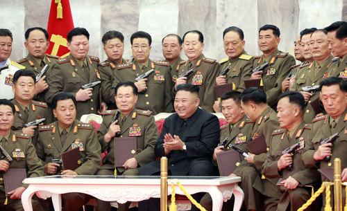 Supreme Leader Kim Jong Un Confers &ldquo;Paektusan&rdquo; Commemorative Pistols on Leading Commandi