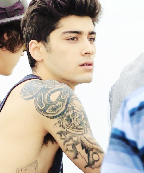 XXX Zayn Malik Armpit 5 photo