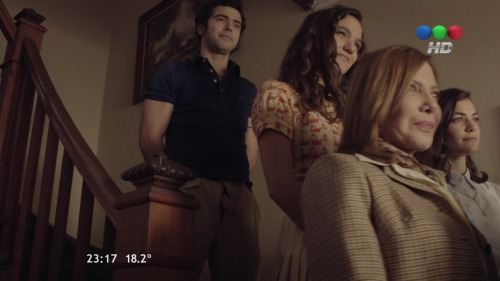 Nazareno Casero nudo in &ldquo;Historia de un clan&rdquo; (Ep.7, 2015)