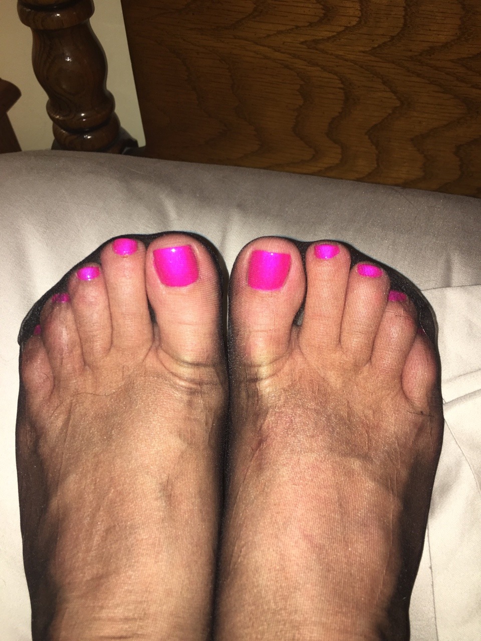 footcouple:  Stockings