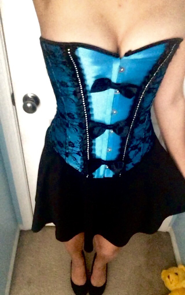 kinky-little-nerd:  I never posted pictures of my favorite corset before, so here
