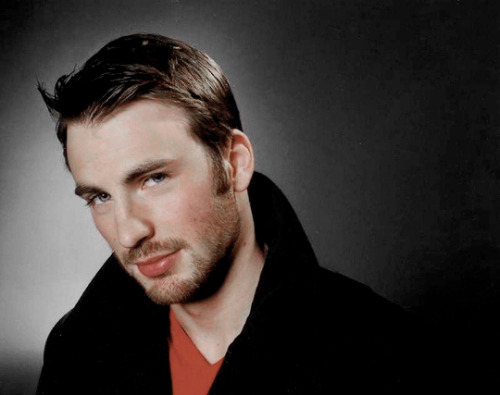 anais-ninja-bitch:edgamble:366 days of Chris Evans- Day 11i just said “what the fuck” out loud.@roan