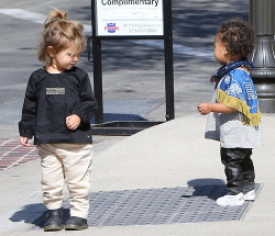 yoncevevo:  kuwkimye:  North & Penelope