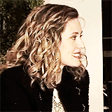 evelynebrochus:  evelyne brochu + hair porn 