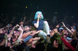 courtshipdating483:  HAPPY BIRTHDAY TO MY QUEEN ALICE GLASS !! I love her so much she is  the best♥