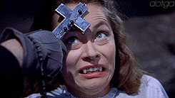 lesbianforhorror:  I am Dracula and I welcome you to my house. 