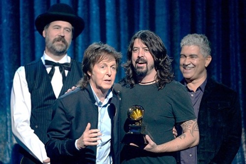 nirvananews:  Dave Grohl: “Paul was the one that said, ‘No, no, no, no – let’s write a song. Let’s write and record a new song in the three hours we have there,’ and we did it, and we just got Best Rock Song!”Krist Novoselic: “I