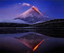 chocolatewalrus:  Just a Volcano