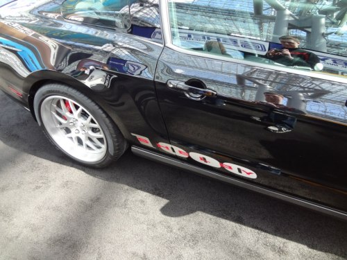 fuckyeahfordmustangs:  NYIAS 2013 Shelby 1000 S/C 1,200 HP supercharged V-8. 贺,995 on top of the car’s ็,000 base price. Yowza.