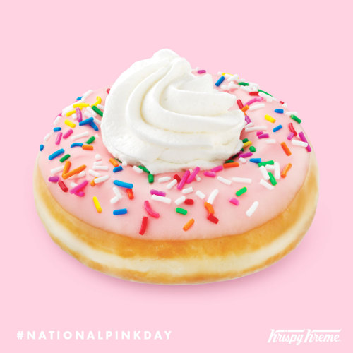 krispykreme:
“ “On Wednesdays we wear pink, but we’ll make an exception today.” Celebrating #NationalPinkDay and all things pink today.
”