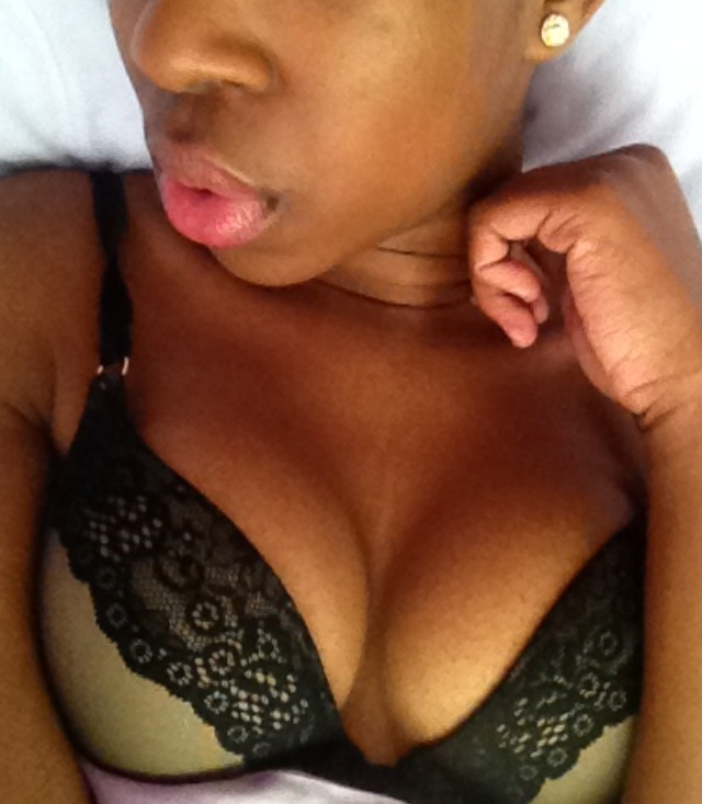 bedroomcandy:  Hummm..