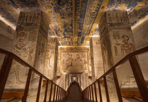 Tomb of Ramesses VIThe walkway of the tomb of Ramesses VI (KV9) towards the main chamber. Valley of 