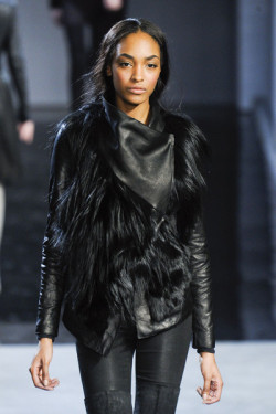 yhji:  Helmut Lang Fall 2012 at New York