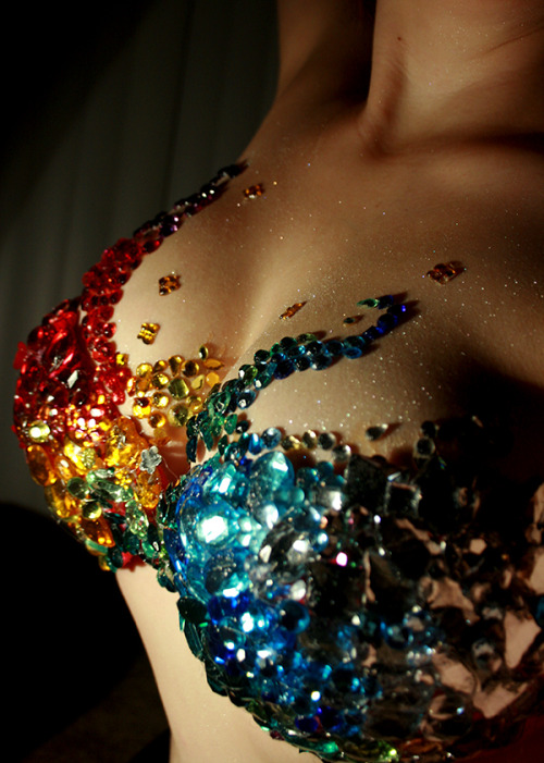 radgreymon:  spectacularbod:  pariahcarrie:  spectacularbod:  Ok yes this looks pretty but imagine trying to remove all of these glued on jewels off your nipples.  You put skin toned pasties on underneath duh  Reality is never as fun as what I can think