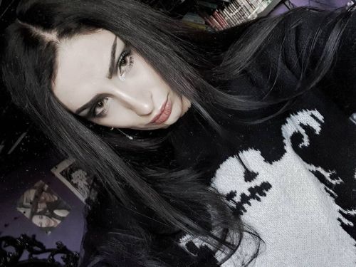 S P O O K Y #gothic #goth #gothicphoto #gothicgirl #spooky #black (presso Treviso, Italy) https://ww