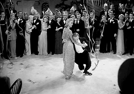clarulitas:For the “drunk” dance on Holiday Inn (1942), Fred Astaire had two