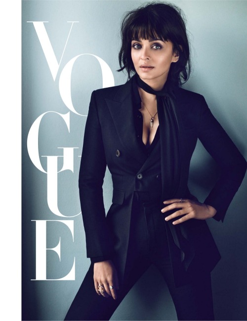 bollymusings:Aishwarya Rai for Vogue, March 2015 (open in a new tab)