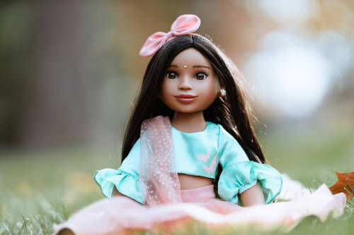 desertdollranch:Every Girl Dolls, a new brand that has just released their first 18 inch doll, with 