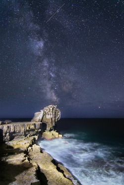 radivs:  'Pulpit Rock Milky Way' by George-Edwards