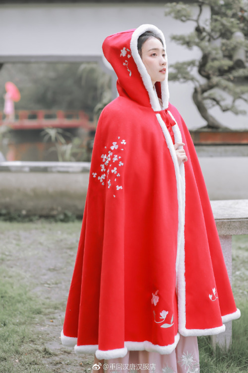 hanfugallery:Traditional Chinese hanfu by 重回汉唐