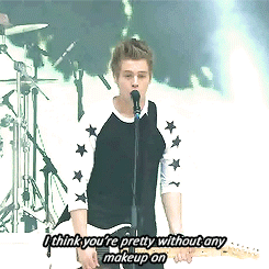 deeriest:  5 Seconds of Summer covers Katy Perry’s ‘Teenage Dream’ at the 2014