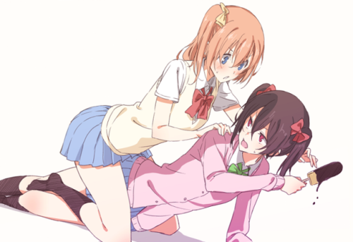 ✧･ﾟ: *✧ &ldquo;Sharing is Caring, Nico-chan” ✧ *:･ﾟ✧♡ Characters ♡ : Honoka Kousaka ♥ Nico Yazawa♢ A