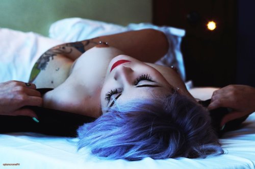 piercednipples:  LIGHTLESSby OPIUMCROME