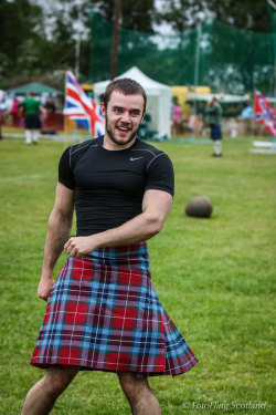 scottishwrestlingbond:   	Paul Craig by Richard Findlay@FotoFlingScotland    	Via Flickr: 	Bearsden &amp; Milngavie Highland Games 2015   