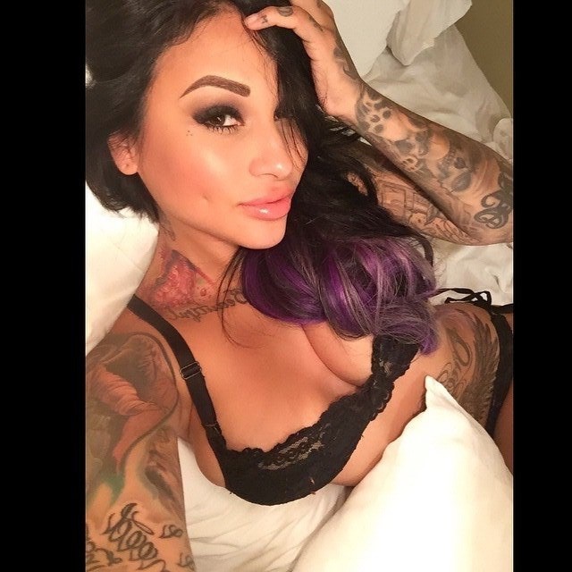 Brittanya Razavi Pictures
