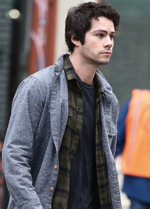 dylan-source: Dylan O'Brien out in SoHo (November 26, 2018)