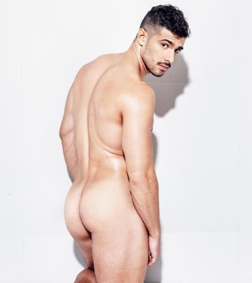 Hot. Naked. Men.