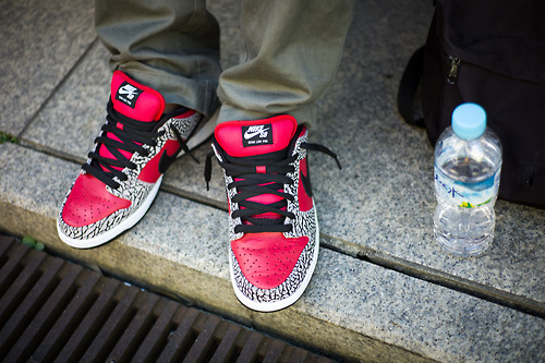 hat-shirt-jeans-shoes:  FOLLOW THIS SICK BLAWG FOR MORE DOPE POSTS ON YOUR DASH!