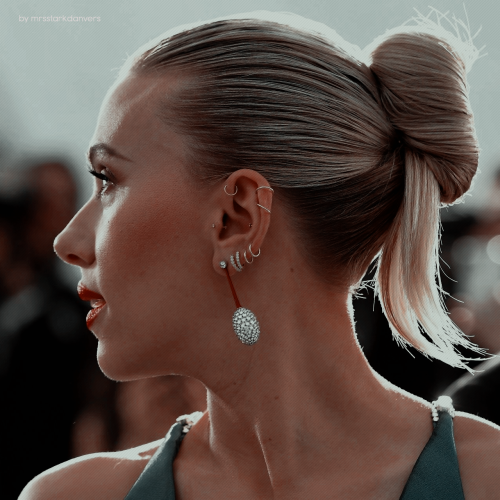 Scarlett Johansson Sag Awards ~ IconsCredits if you use @mrsstarkdanvers on twitter. 