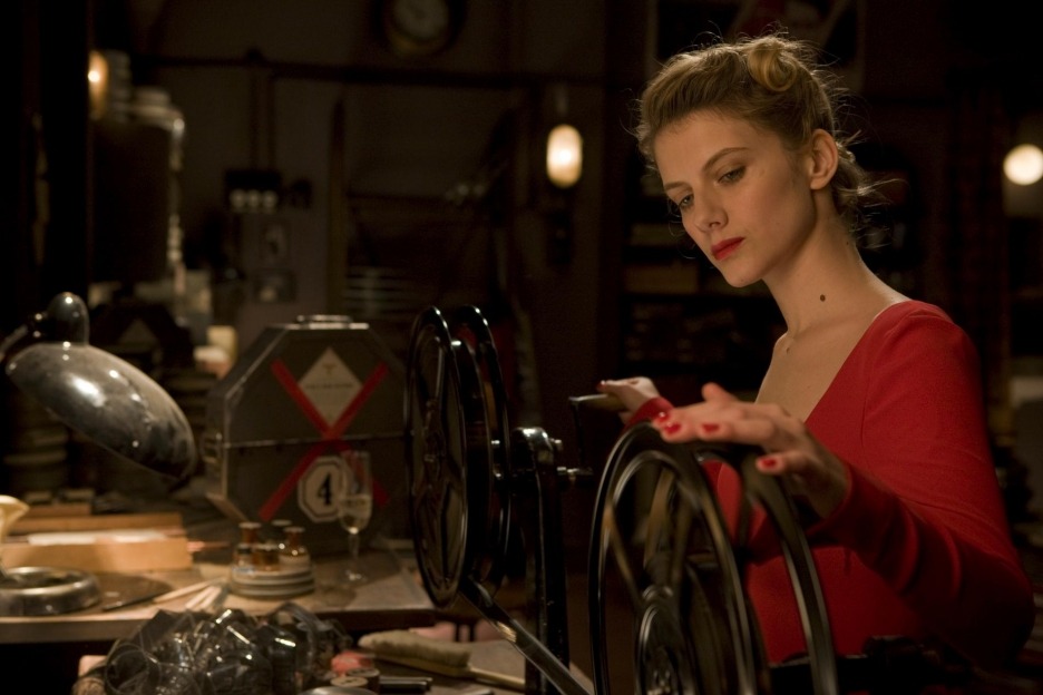 cinemaph:  Inglourious Basterds (2009) Directors: Quentin Tarantino, Eli Roth (uncredited)